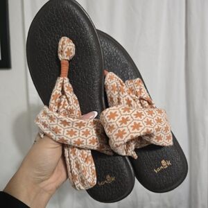 Sanuk Sling 2 Yoga Sandals - Size 9